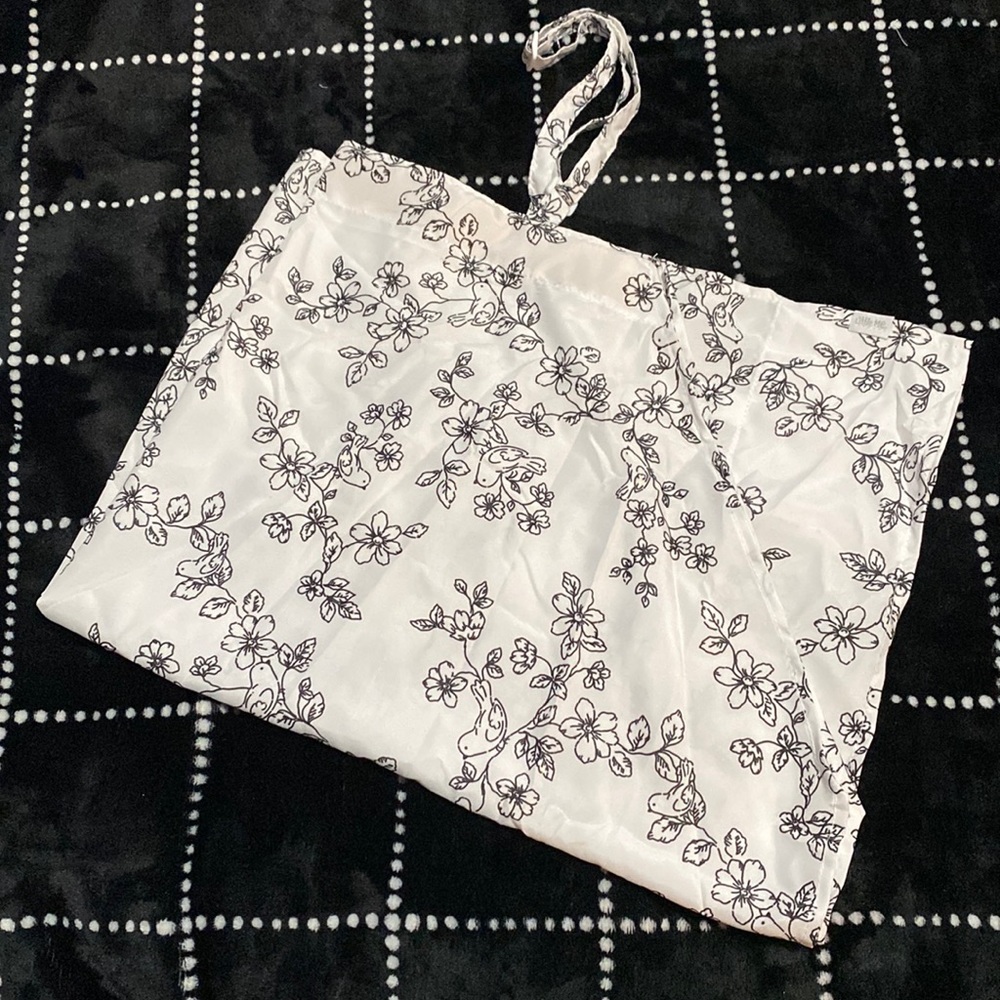 Little Me BREASTFEEDING COVER Cover. NEW. NEVER WORN